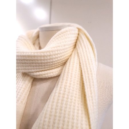 솔리드 빅와플 머플러 아이보리