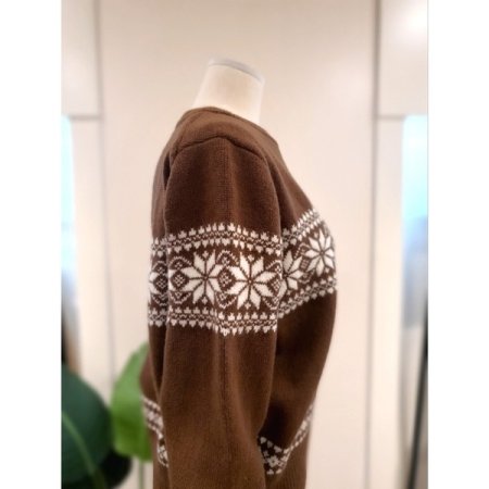 홀리데이 라운드 니트 브라운