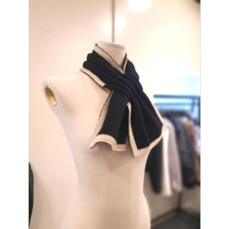 라인 배색 고리 머플러 베이지