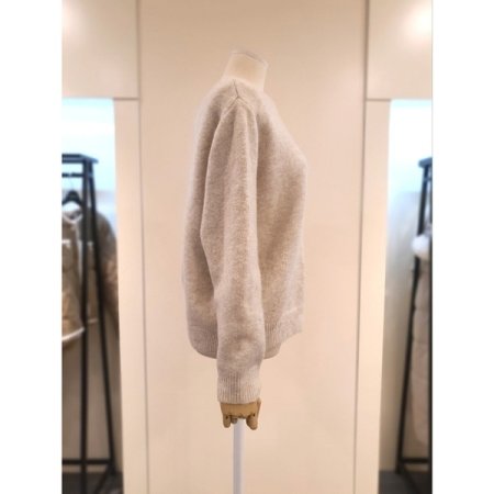 울혼방 오리 라운드넥 니트 아이보리