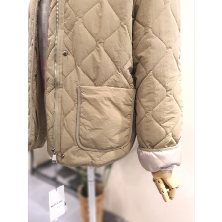 노카라 퀼팅 경량 패딩 점퍼 카키