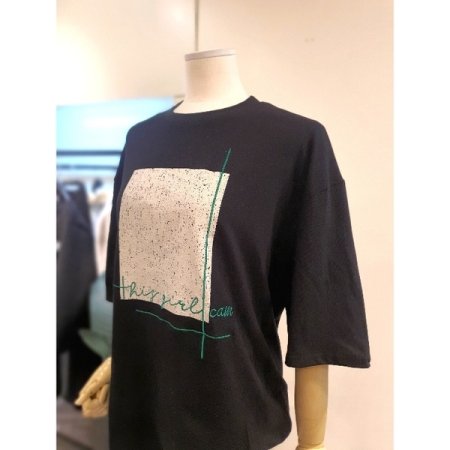 크랙 자수 반팔 티셔츠 블랙