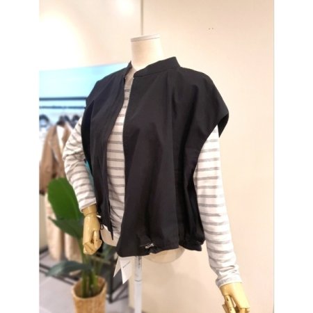 스트링 집업 노카라 베스트 블랙