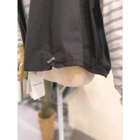 스트링 집업 노카라 베스트 블랙