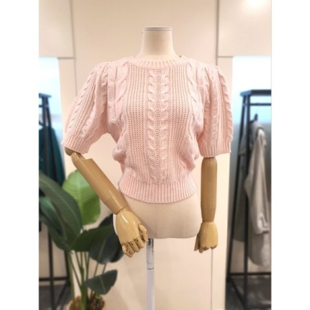 퍼프 반팔 소매 꽈배기 숏 니트 오트