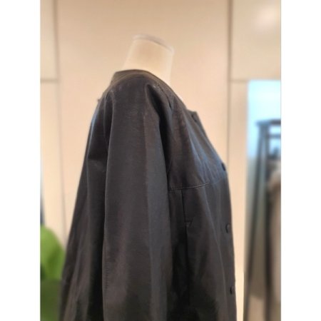 라운드 넥 에코 가죽 자켓 블랙