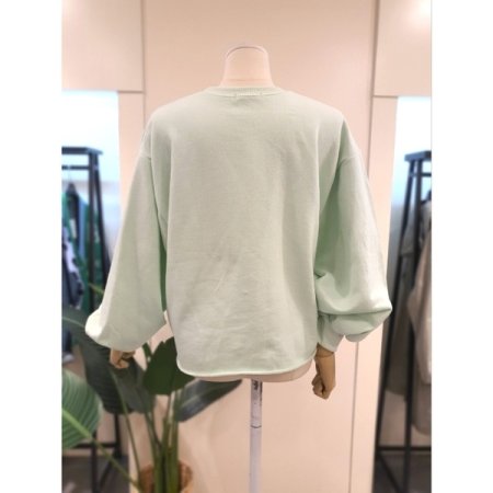 밑단 컷팅 프린팅 맨투맨 민트