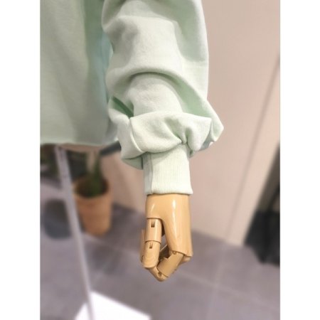 밑단 컷팅 프린팅 맨투맨 민트