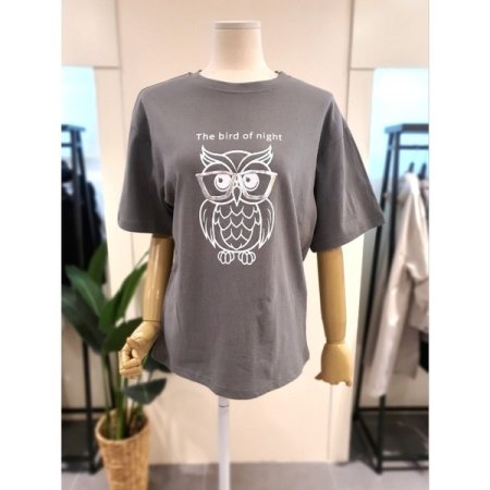 부엉이 호일 프린팅 티셔츠 아이보리