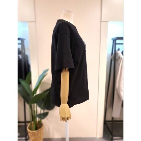 그로우 자수 프린트 반팔 티셔츠 블랙