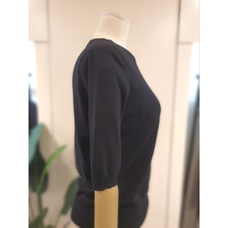 H자수 라운드 반팔 니트 블랙