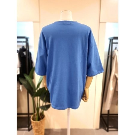 챕터 삼각 라운드넥 반팔 티셔츠 블루