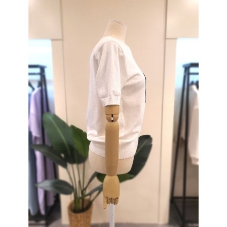 코끼리 자수 반팔 니트 아이보리