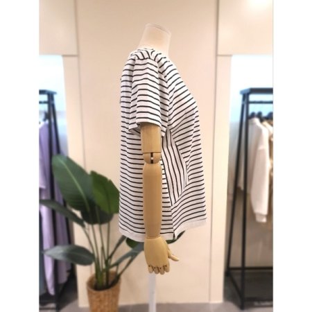 자수 스트라이프 반팔 티셔츠 아이보리