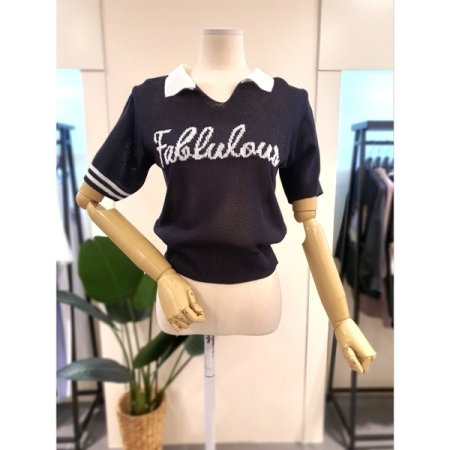 오픈 카라 배색 니트 아이보리