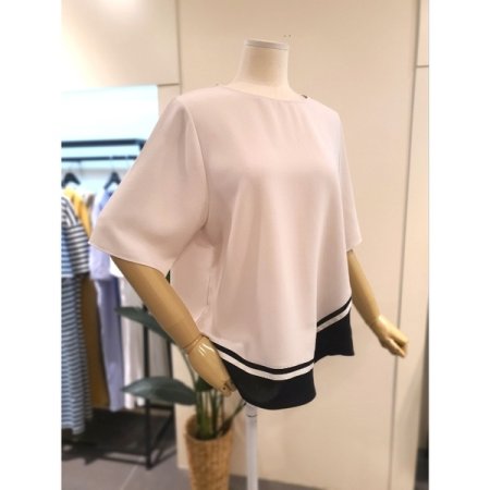 맥 배색 루즈핏 반팔 블라우스 베이지