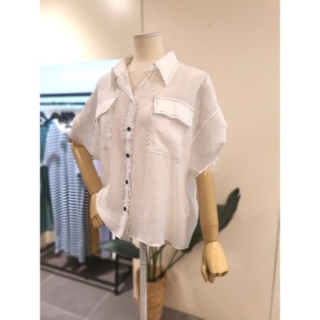 스티치 카라 롤업 반팔 블라우스 IV