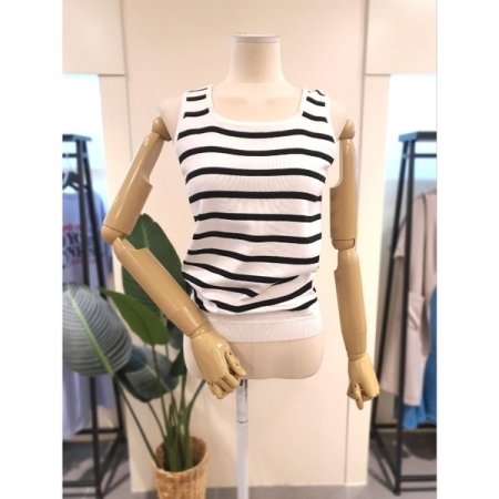 스트라이프 민소매 니트 아이보리