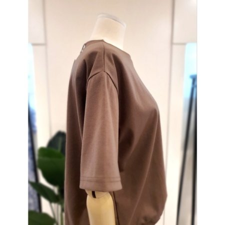 호피 슈즈 스트링 반팔 티셔츠 브라운