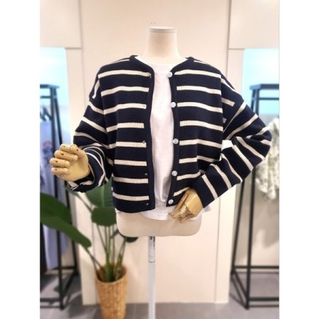 스트라이프 자가드 가디건 아이보리