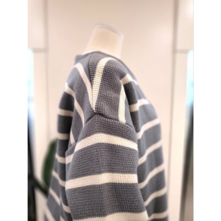 스트라이프 자가드 가디건 그레이