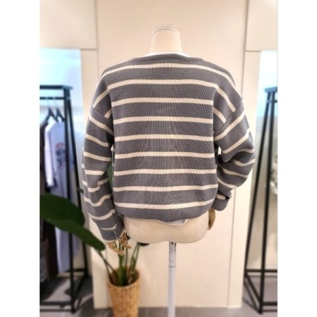 스트라이프 자가드 가디건 그레이