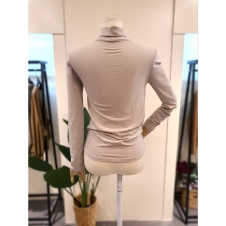 베이직 폴라 스판 티셔츠 베이지