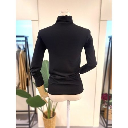 베이직 폴라 스판 티셔츠 블랙