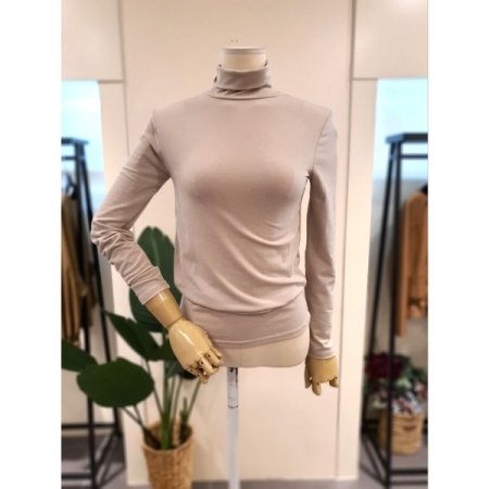 베이직 폴라 스판 티셔츠 블랙