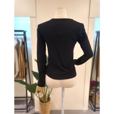 스판 라운드넥 티셔츠 블랙