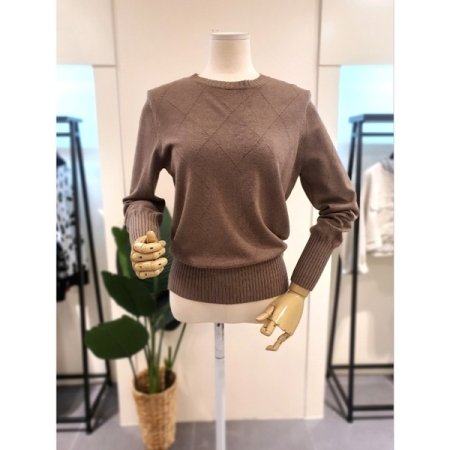 다이아 패턴 라운드 니트 브라운