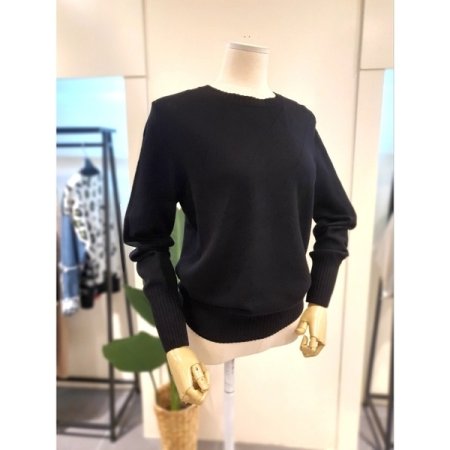 다이아 패턴 라운드 니트 블랙