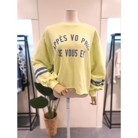 퍼프 소매 밑단 컷팅 맨투맨 핑크