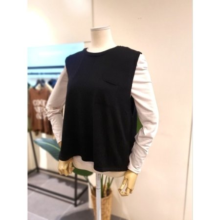 퍼밍 백버튼 니트 베스트 블랙