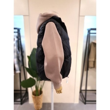 도트 투포켓 오리털 경량 패딩 조끼