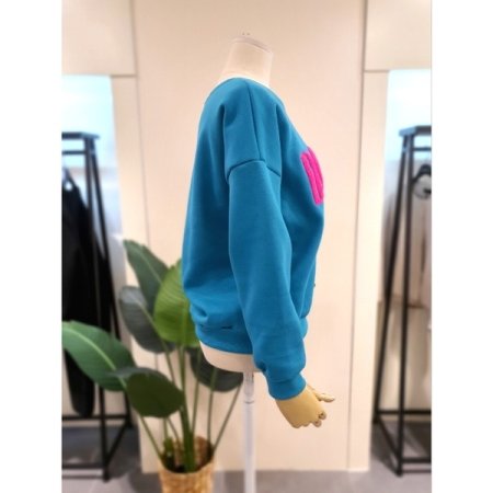 부클 기모 맨투맨 블루