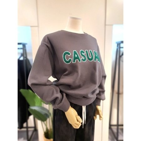 폼폼 패치 기모 맨투맨 다크그레이