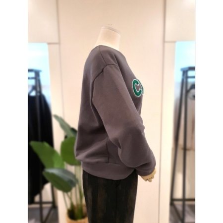 폼폼 패치 기모 맨투맨 다크그레이