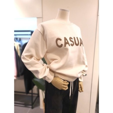 폼폼 패치 기모 맨투맨 크림