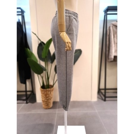 라벨 기모 조거 팬츠 그레이