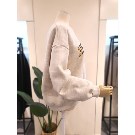 뉴욕 자수 기모 맨투맨 오트밀