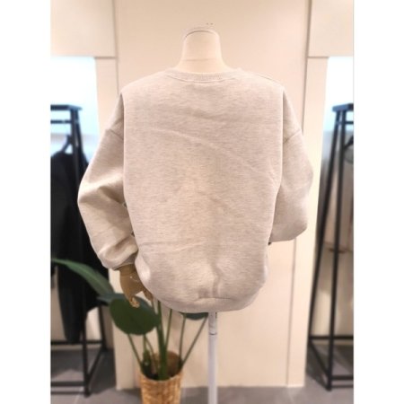 뉴욕 자수 기모 맨투맨 오트밀