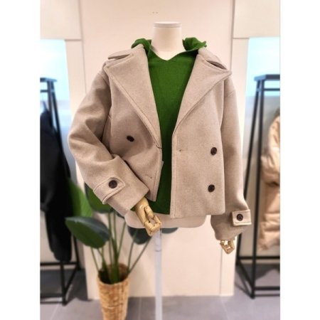 더블버튼 숏 코트