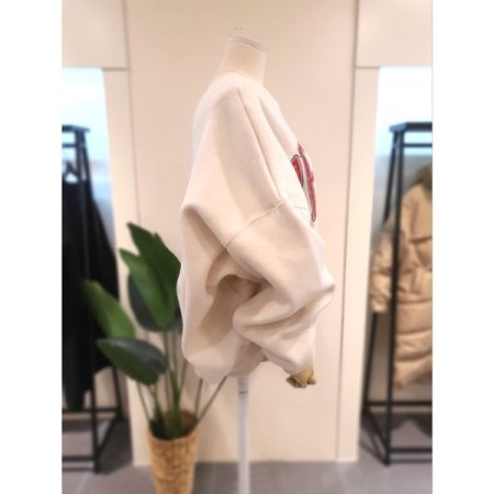 겉기모 박시 맨투맨 아이보리