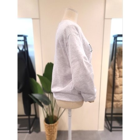 하트 콤마 자수 이중넥 맨투맨 LG