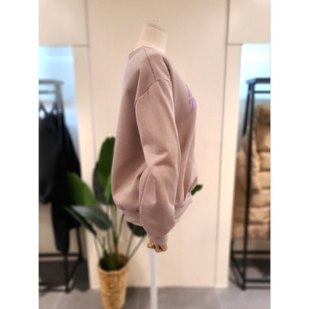 발포 프린팅 기모 맨투맨 베이지