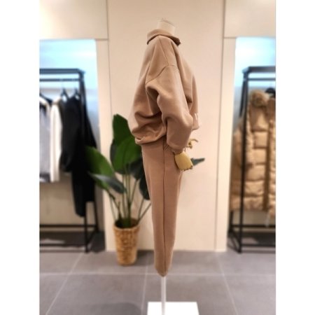 펄슨 레터링 반집업 세트 베이지