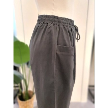 스트링 밴딩 핀턱 팬츠 카키