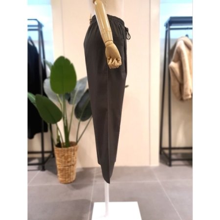 스트링 밴딩 핀턱 팬츠 카키