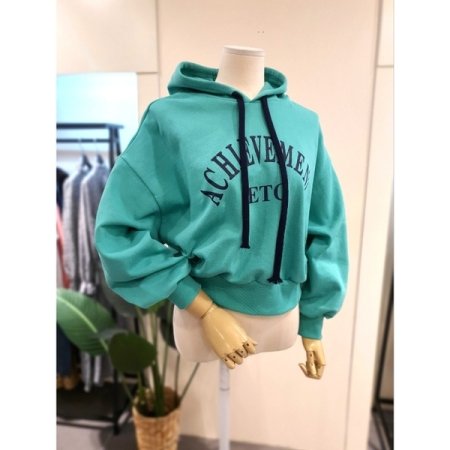 이티씨 쭈리 크롭 후드 그린